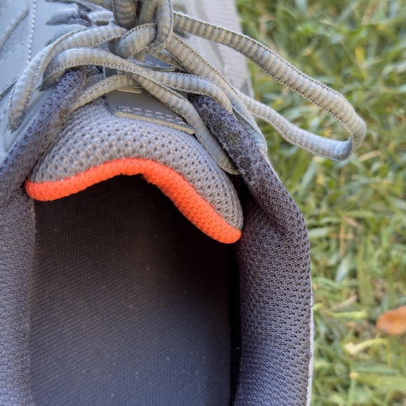 New Balance Women Shoe Size 8.5 2E Extra Wide Run Walk Gym Casual Train W1540GD3 - Picture 5 of 8